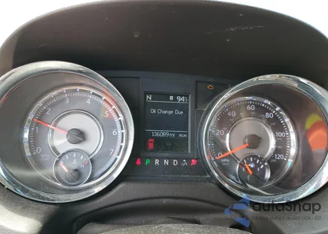 2012 Chrysler Town & Country Touring z USA, uszkodzony, nr VIN 2C4RC1BG6CR331111